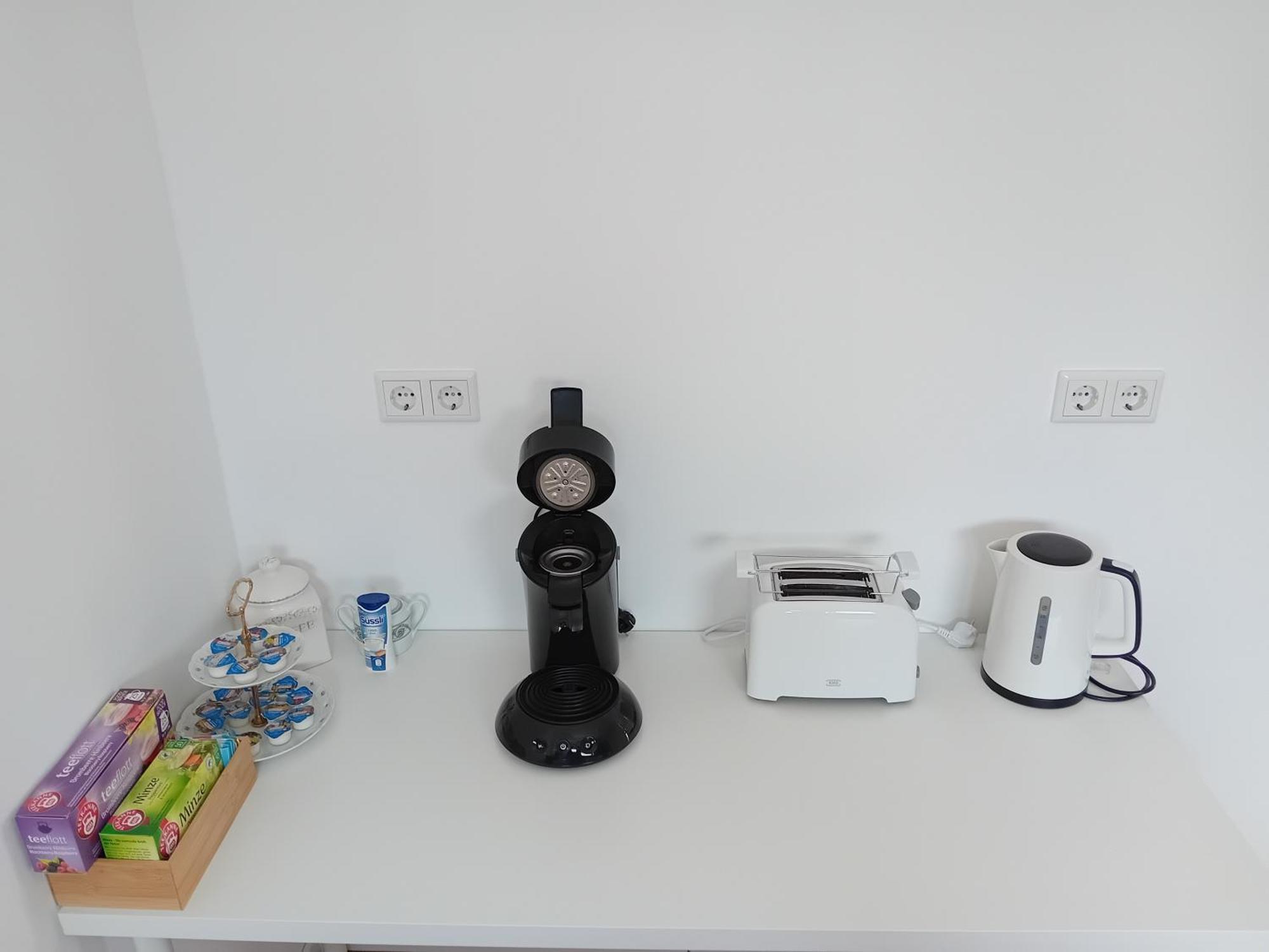 Neubau Appartement Mit Terasse, Privater Eingang,Parkplatz,Kueche Fürth 외부 사진
